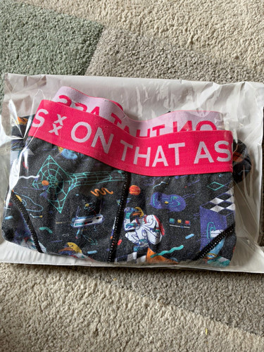 That ass men - that,